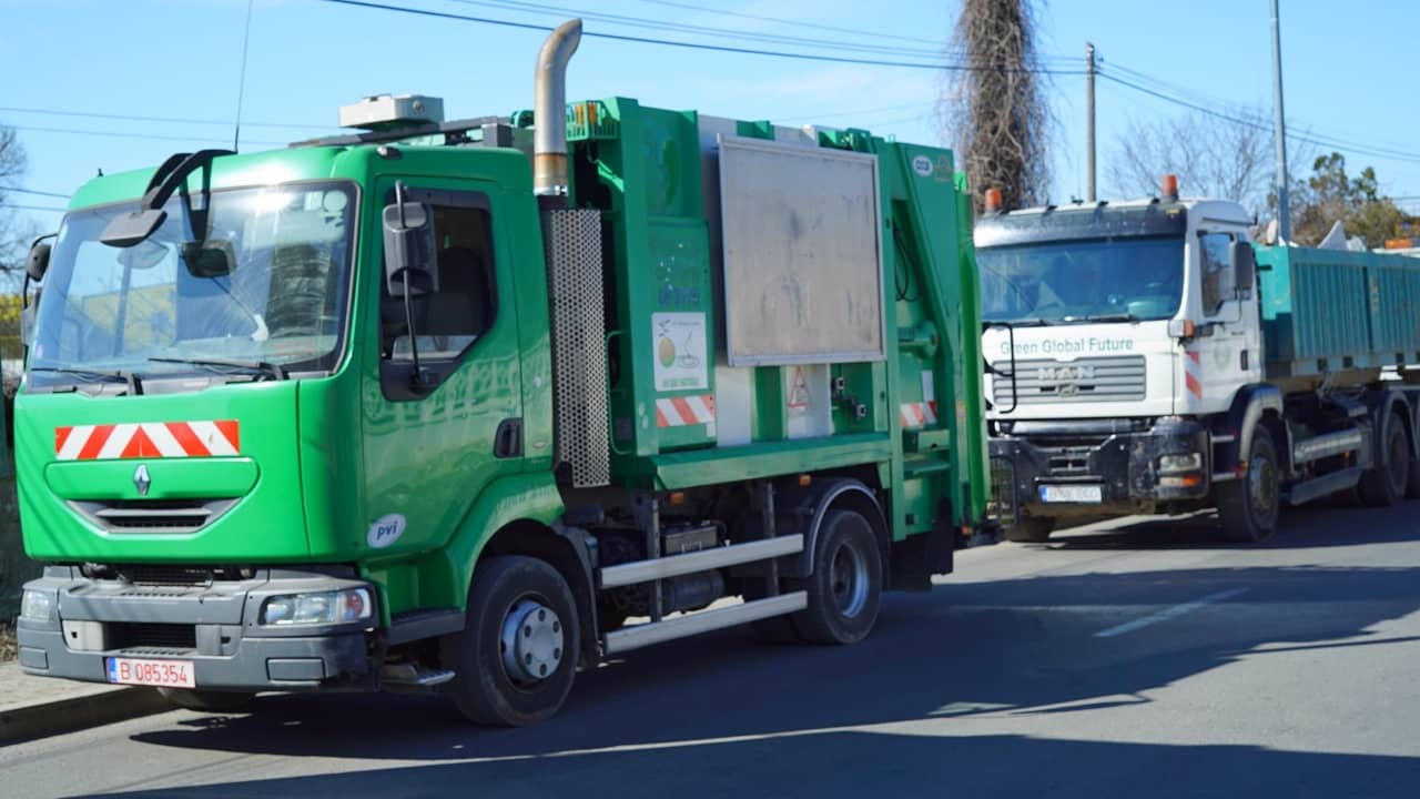 Camioane de transport deseuri periculoase - Greenglocal.ro